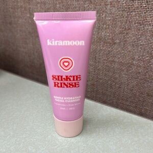 Silkie Rinse Gentle Hydrating Facial Cleanser - Pink